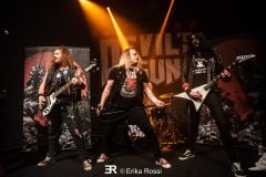 Devil's Gun - Le Grillen