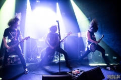 Implore - Le Grillen