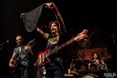 Of Steel - Le Grillen