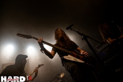 Toward The Throne - Le Grillen