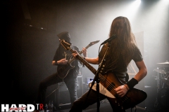 Toward The Throne - Le Grillen