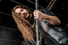 Pillorian, Baden In Blut