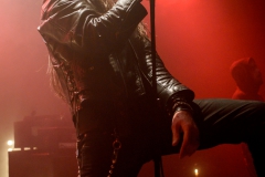 Regarde Les Hommes Tomber